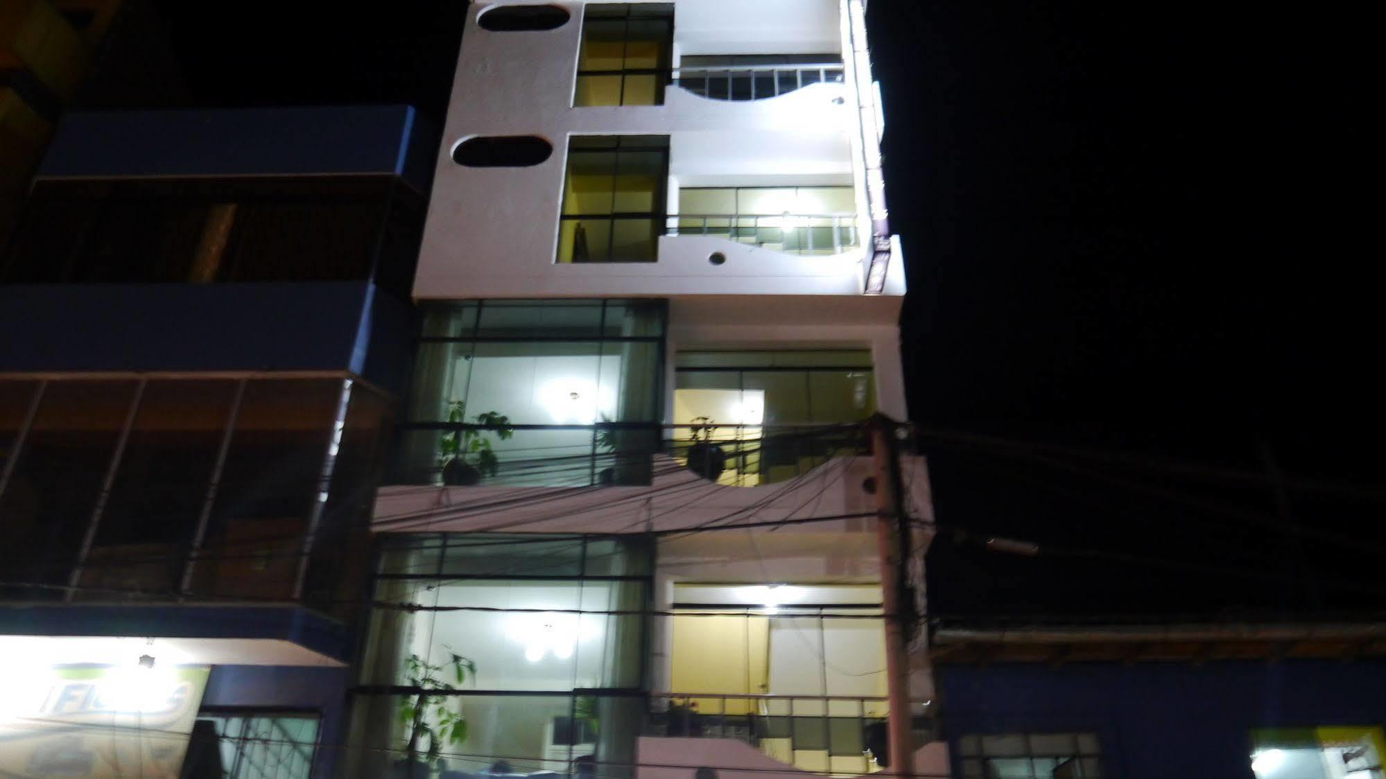 אנדהוואיילאס El Parque Hotel מראה חיצוני תמונה
