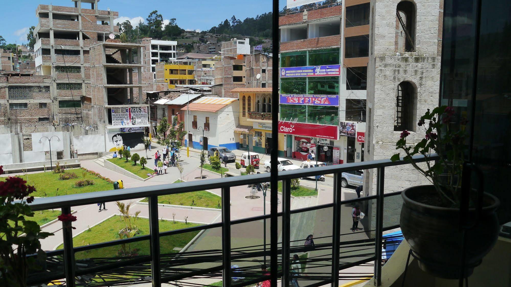 אנדהוואיילאס El Parque Hotel מראה חיצוני תמונה